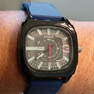 XINEW Black and Blue Watch